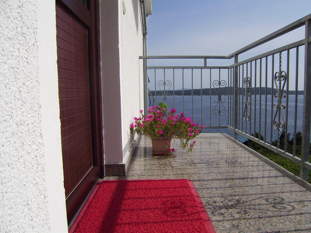 Apartment Lenka Zavala Zimmer foto